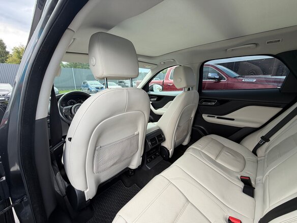 2016 Jaguar F-Pace I, серый - вид 12