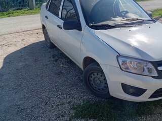 2017 Lada (ВАЗ) Granta I, белый, 400000 рублей, вид 1