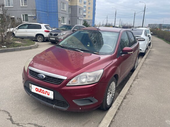 2008 Ford Focus II Рестайлинг, пурпурный, 300000 рублей