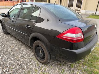 2007 Renault Megane II Рестайлинг, чёрный, 580000 рублей, вид 4