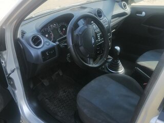 2008 Ford Fiesta Mk5, серый, 400000 рублей, вид 5