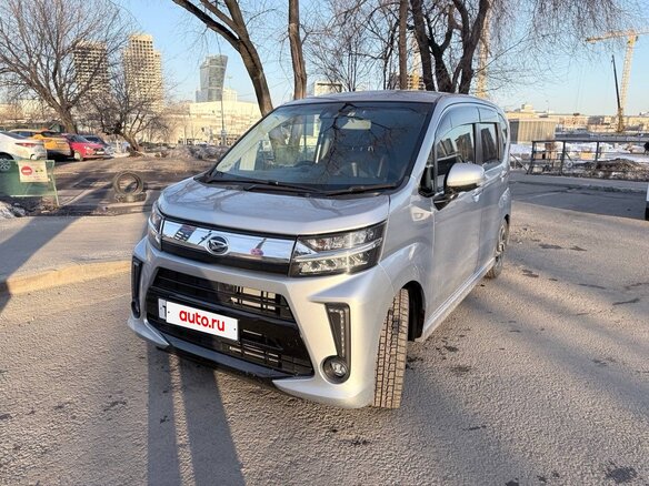 2017 Daihatsu Move VI Рестайлинг, серебристый, 965000 рублей - вид 2
