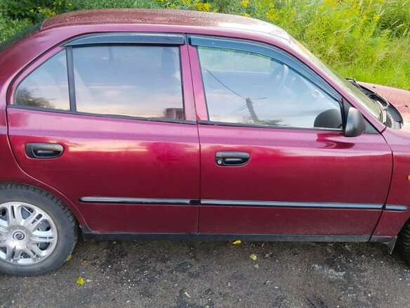 2004 Hyundai Accent ТагАЗ II, красный, 230000 рублей - вид 5