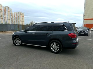 2013 Mercedes-Benz GL-Класс 500 II (X166), серый, 2790000 рублей, вид 3