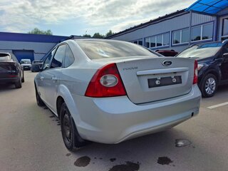 2009 Ford Focus II Рестайлинг, серебристый, 370000 рублей, вид 4