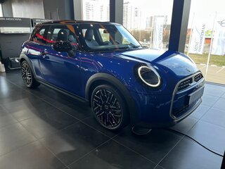 2024 Mini Hatch S IV (F65/F66/J01), синий, 6090000 рублей, вид 4