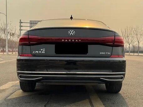 2023 Volkswagen Passat B8 Рестайлинг, чёрный, 2312000 рублей, вид 5