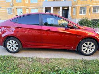 2011 Hyundai Solaris I, красный, 640000 рублей, вид 2