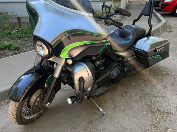 2010 Harley-Davidson Electra Glide, серый, 1000000 рублей