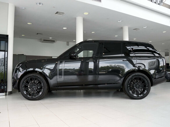 2026 Land Rover Range Rover D350 MHEV V, чёрный, 24400000 рублей - вид 1