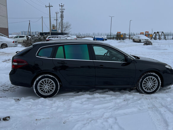 2009 Renault Laguna III, чёрный, 750000 рублей - вид 4