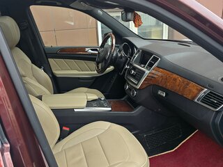 2012 Mercedes-Benz GL-Класс 500 II (X166), красный, 3398000 рублей, вид 3