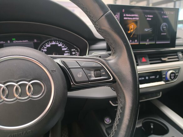 2020 Audi A4 35 TFSI V (B9) Рестайлинг, белый, 2650000 рублей - вид 15