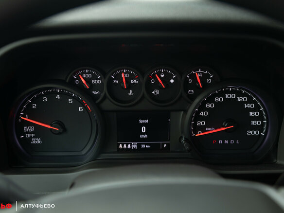 2025 Chevrolet Silverado Crew Cab IV (T1XX) Рестайлинг, чёрный, 7000000 рублей - вид 13