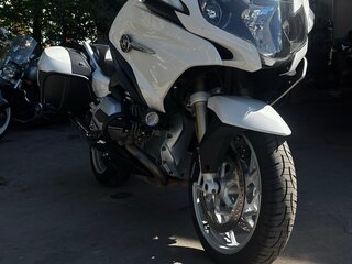 2017 BMW R 1200 RT, белый, 1500000 рублей, вид 4
