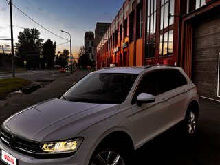 2020 Volkswagen Tiguan II, белый, 3599000 рублей, вид 1