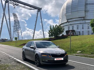 2017 Skoda Octavia III (A7) Рестайлинг, бежевый, 1800000 рублей, вид 3