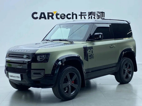 Land Rover Defender II
