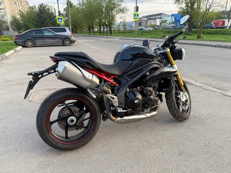 2012 Triumph Speed Triple, чёрный, 695000 рублей, вид 2