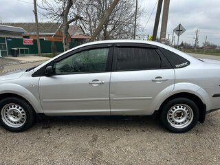 2006 Ford Focus II, серебристый, 375000 рублей, вид 3