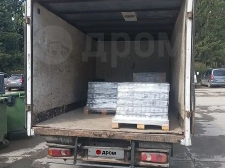 2011 Nissan Cabstar, красный, 1200000 рублей, вид 1