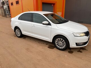 2019 Skoda Rapid I Рестайлинг, белый, 1200000 рублей, вид 5