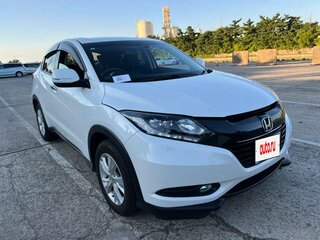 2016 Honda Vezel I, белый, 1810000 рублей, вид 2