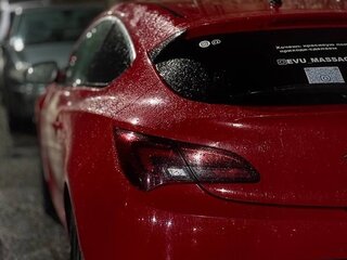 2013 Opel Astra GTC J Рестайлинг, красный, 850000 рублей, вид 5