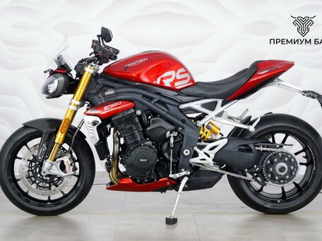 2024 Triumph Speed Triple, красный, 1647000 рублей, вид 2