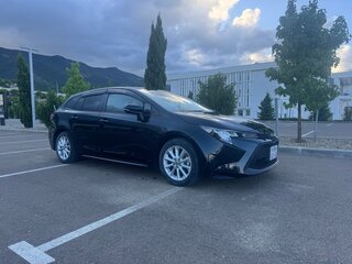 2021 Toyota Corolla XII (E210), чёрный, 2350000 рублей, вид 3