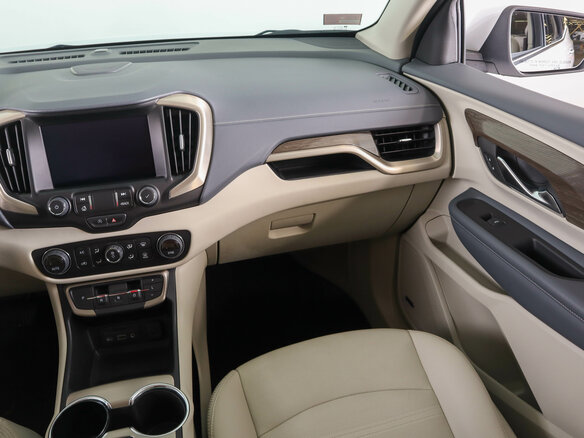 2022 GMC Terrain II Рестайлинг, белый, 3169000 рублей - вид 17