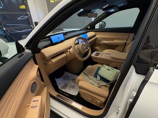 2025 Exeed Exlantix ET, белый, 7000000 рублей, вид 4