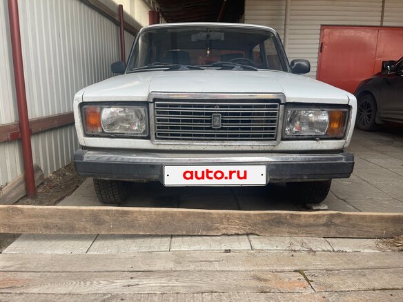 2004 Lada (ВАЗ) 2107, белый, 150000 рублей - вид 6