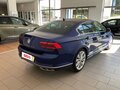 2020 Volkswagen Passat B8 Рестайлинг, синий, 2999999 рублей - вид 4