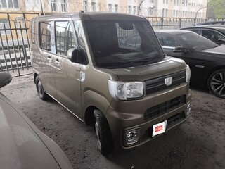 Daihatsu Wake I