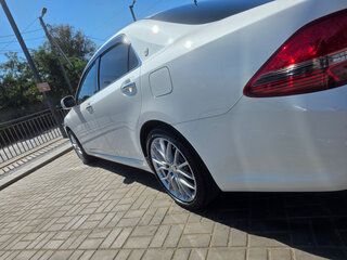 2008 Toyota Crown XIII (S200), белый, 1750000 рублей, вид 2