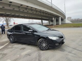 2007 Honda Civic VIII, чёрный, 850000 рублей, вид 4