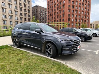 2021 BYD Tang DM-i II Рестайлинг 1, серый, 2859856 рублей, вид 3
