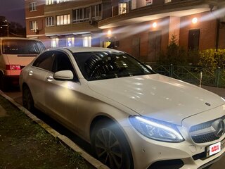 2015 Mercedes-Benz C-Класс 180 IV (W205), белый, 1600000 рублей, вид 2