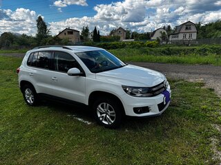 2014 Volkswagen Tiguan I Рестайлинг, белый, 1900000 рублей, вид 4