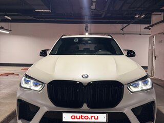 2020 BMW X5 M Competition III (F95), белый, 9300000 рублей, вид 2