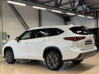 2026 Toyota Highlander IV (XU70), белый, 5399000 рублей, вид 3