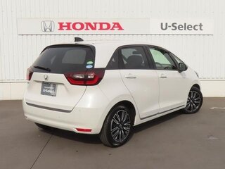 2021 Honda Fit IV, белый, 850000 рублей, вид 5