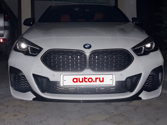 2021 BMW 2 серии Gran Coupe M235i xDrive F44, белый, 4250000 рублей - вид 3