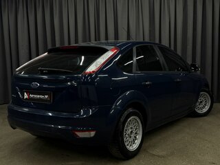 2011 Ford Focus II Рестайлинг, синий, 389777 рублей, вид 4