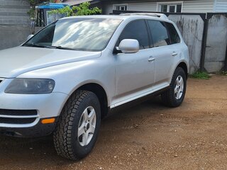2004 Volkswagen Touareg I, серый, 800000 рублей, вид 1