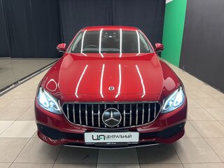 2019 Mercedes-Benz E-Класс 200 V (W213, S213, C238), красный, 2790000 рублей, вид 2