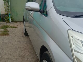 2010 Toyota ISis I Рестайлинг, серый, 1030000 рублей, вид 4