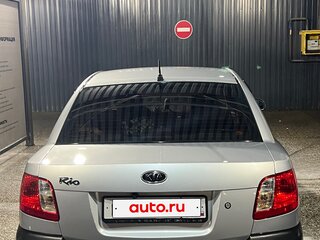 2006 Kia Rio II, серебристый, 420000 рублей, вид 3