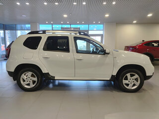2018 Renault Duster I Рестайлинг, белый, 1271000 рублей, вид 4
